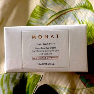 MONAT Eye Smooth